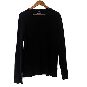 Slim fit, knit black sweater